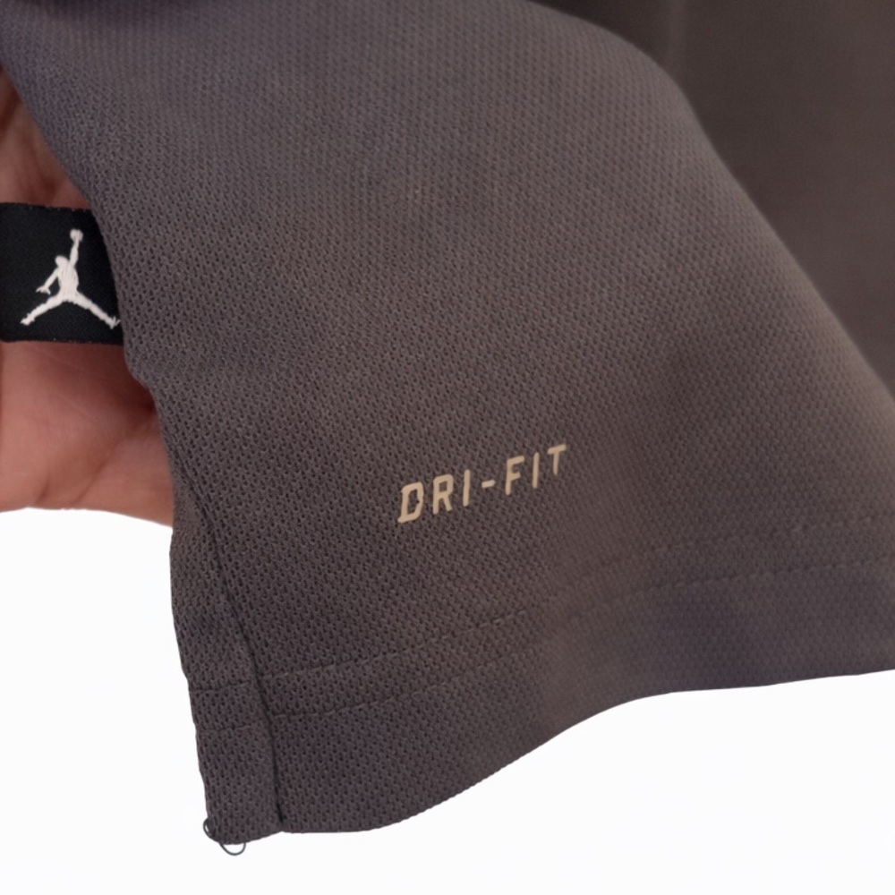 Jordan Dri-Fit • Boys Polo Shirt - Picture 6 of 7